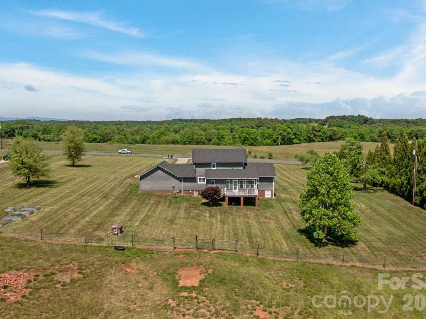 360 Whitaker Road, Shelby, NC 28152.  MLS# CAR4379055, YatesRealty ID 27910. 