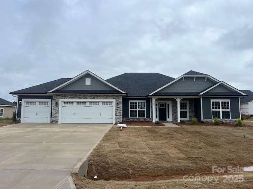 104 Swan Park Lane, Statesville, NC 28625.  MLS# CAR4284568, YatesRealty ID 27911. Photos are representative.