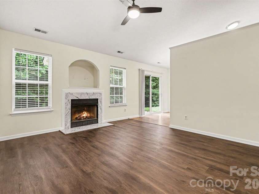 3385 Hunting Wood Court, Gastonia, NC 28052.  MLS# CAR4388517, YatesRealty ID 27911. 