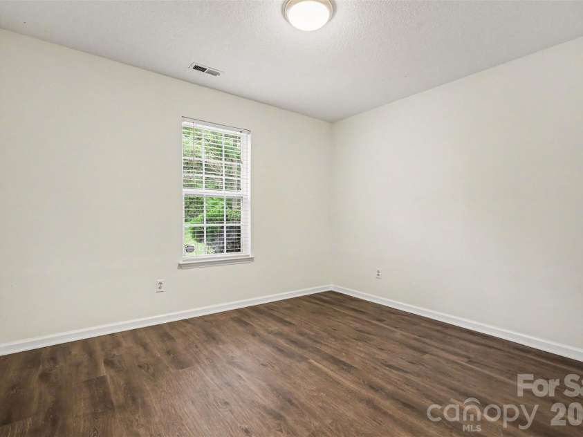 3385 Hunting Wood Court, Gastonia, NC 28052.  MLS# CAR4388517, YatesRealty ID 27911. 