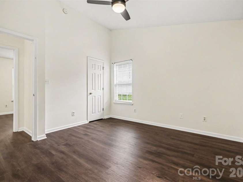 3385 Hunting Wood Court, Gastonia, NC 28052.  MLS# CAR4388517, YatesRealty ID 27911. 