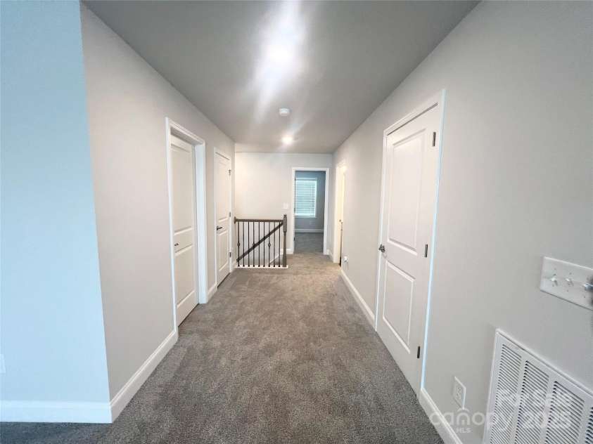 134 Swan Park Lane, Statesville, NC 28625.  MLS# CAR4284147, YatesRealty ID 27913. 