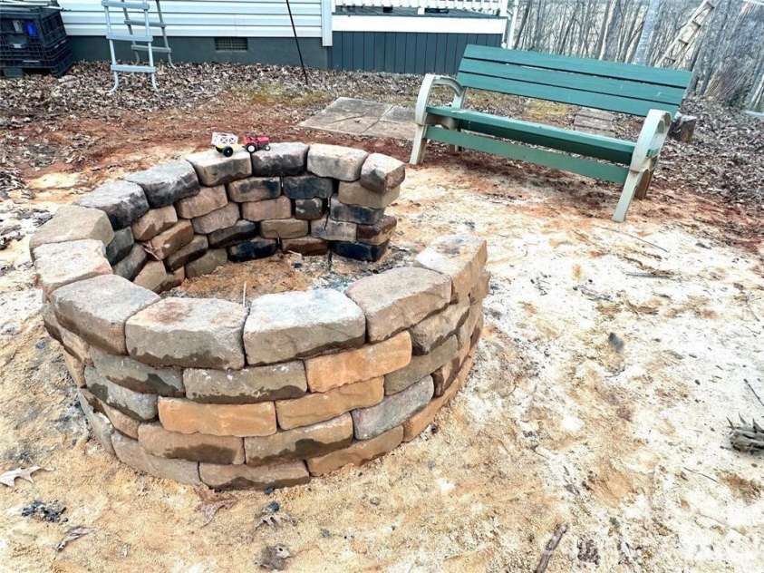 386 Groves Road, Union Mills, NC 28167.  MLS# CAR4388735, YatesRealty ID 27913. 