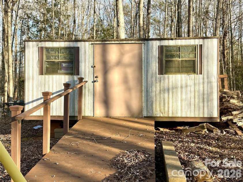 386 Groves Road, Union Mills, NC 28167.  MLS# CAR4388735, YatesRealty ID 27913. 