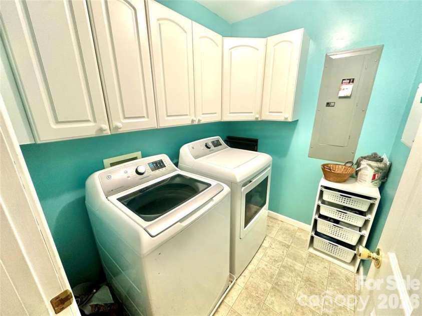 386 Groves Road, Union Mills, NC 28167.  MLS# CAR4388735, YatesRealty ID 27913. 