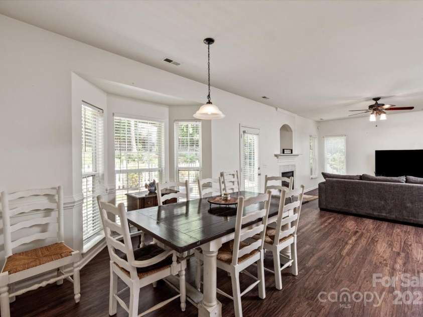 3510 Cole Mill Road, Charlotte, NC 28270.  MLS# CAR4269692, YatesRealty ID 27914. 