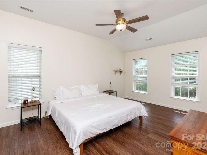 3510 Cole Mill Road, Charlotte, NC 28270.  MLS# CAR4269692, YatesRealty ID 27914. Primary Bedroom