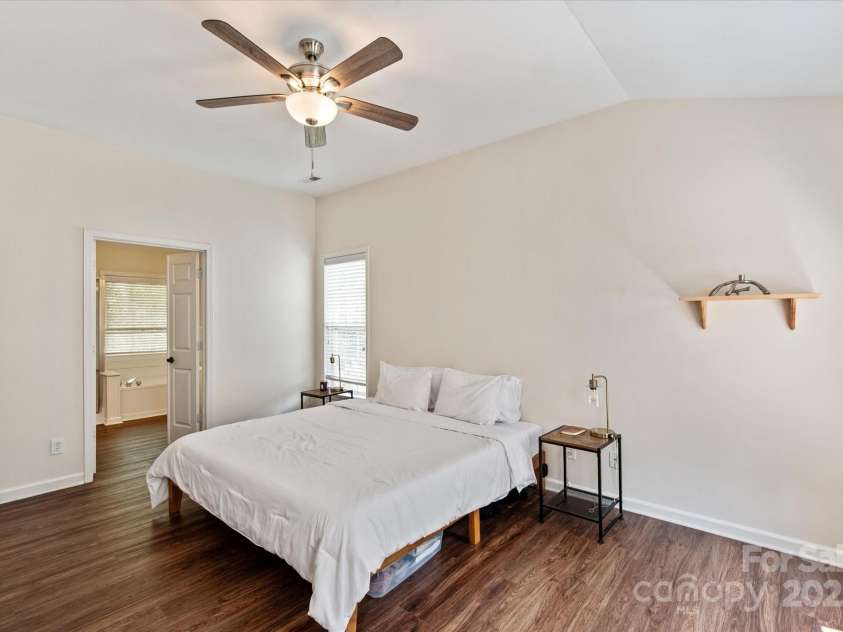 3510 Cole Mill Road, Charlotte, NC 28270.  MLS# CAR4269692, YatesRealty ID 27914. Primary Bedroom