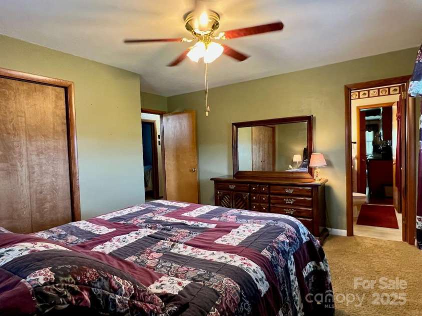 795 Monte Vista Road, Candler, NC 28715.  MLS# CAR4273590, YatesRealty ID 27916. Primary bedroom