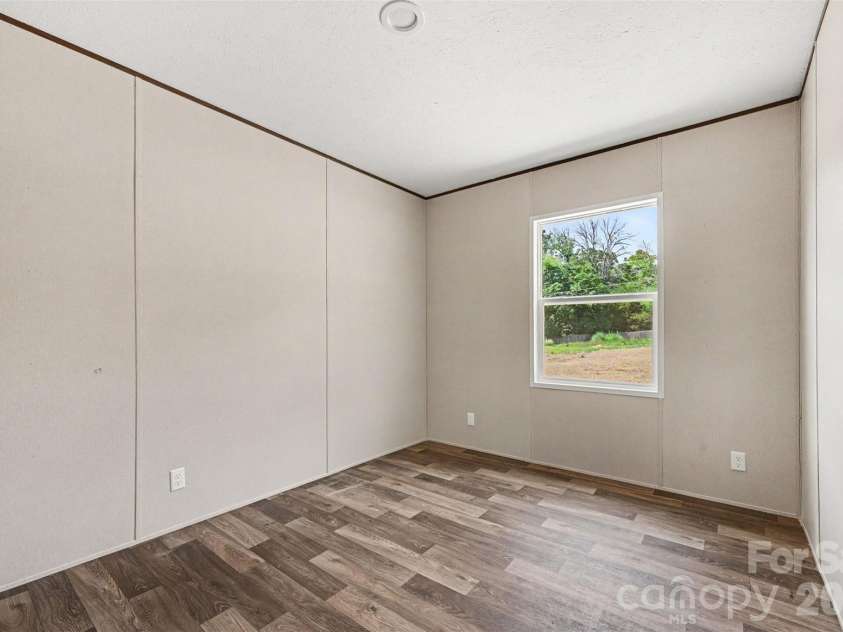 9526 Caycee Drive, Davidson, NC 28036.  MLS# CAR4376695, YatesRealty ID 27917. 