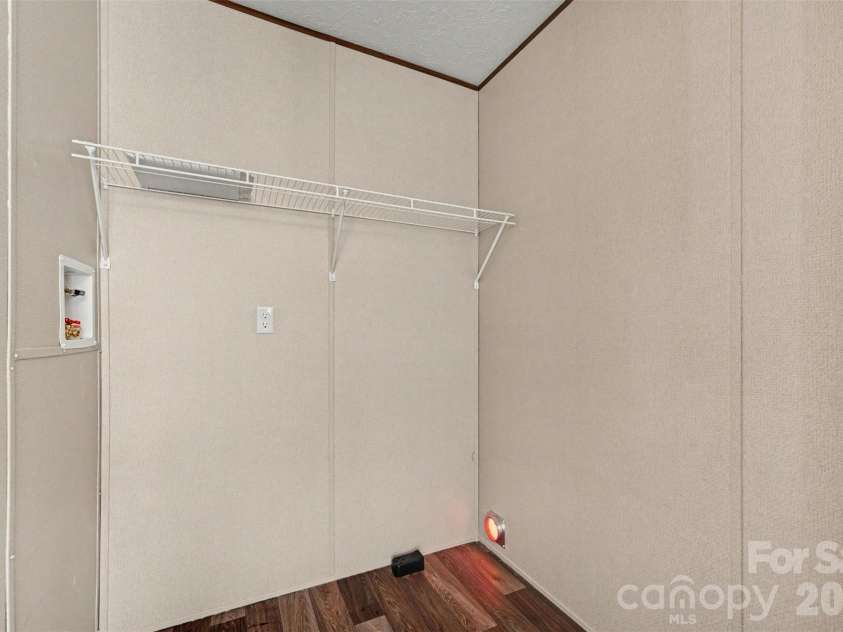 9526 Caycee Drive, Davidson, NC 28036.  MLS# CAR4376695, YatesRealty ID 27917. 