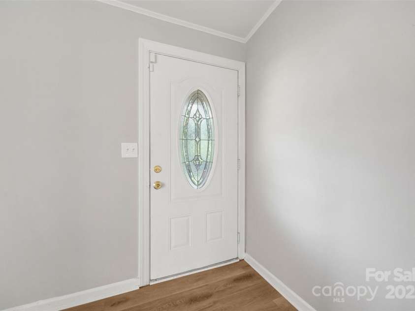 6709 Accrington Court, Charlotte, NC 28227.  MLS# CAR4282926, YatesRealty ID 27918. 