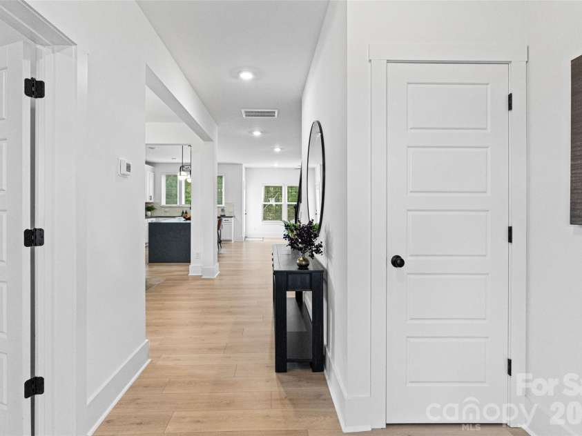 121 Tangle River Drive, Statesville, NC 28677.  MLS# CAR4386651, YatesRealty ID 27919. 