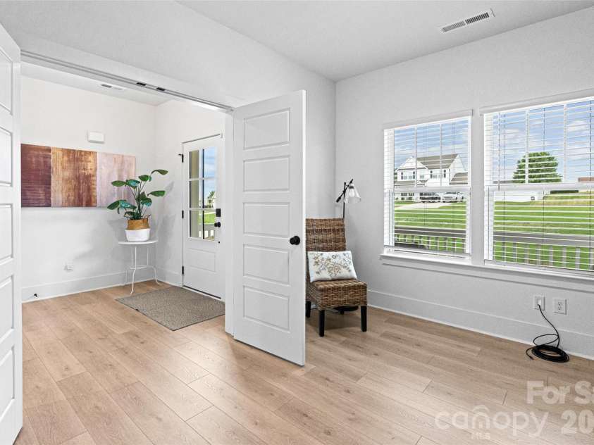121 Tangle River Drive, Statesville, NC 28677.  MLS# CAR4386651, YatesRealty ID 27919. 
