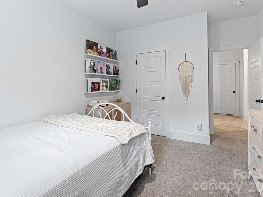 121 Tangle River Drive, Statesville, NC 28677.  MLS# CAR4386651, YatesRealty ID 27919. 