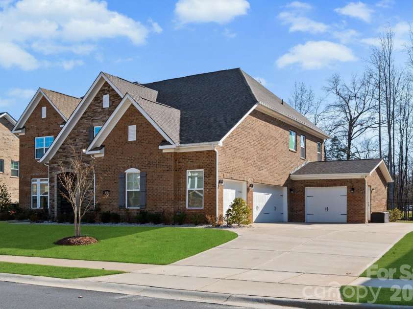 617 Brown Creek Drive, Weddington, NC 28104.  MLS# CAR4333512, YatesRealty ID 2792. 