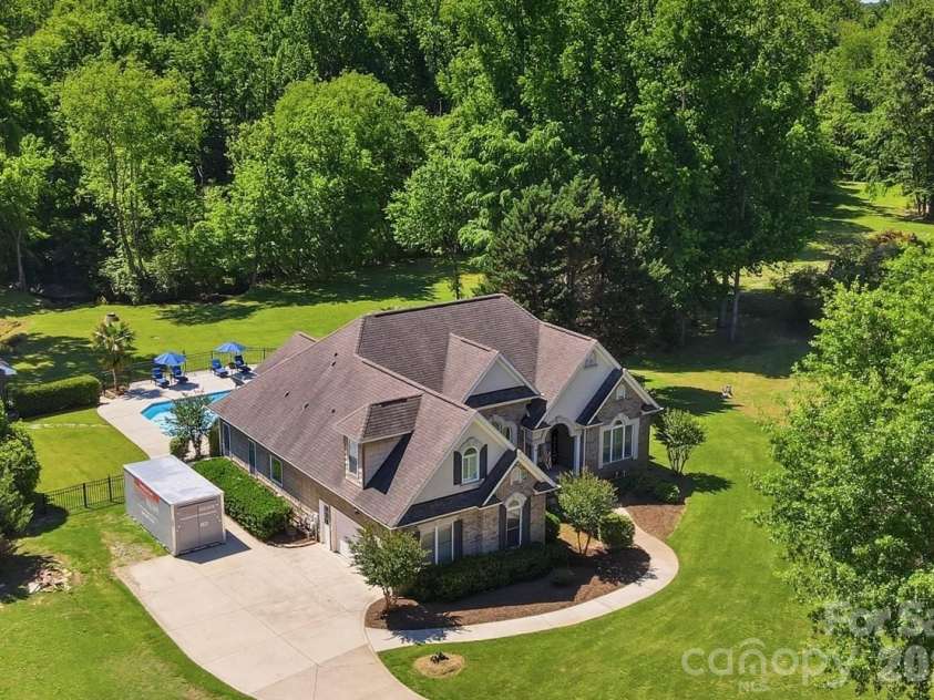 2066 Applebrook Drive, Wesley Chapel, NC 28110.  MLS# CAR4380980, YatesRealty ID 27920. 