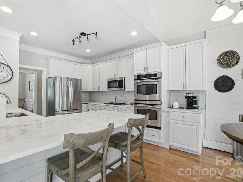 2066 Applebrook Drive, Wesley Chapel, NC 28110.  MLS# CAR4380980, YatesRealty ID 27920. 