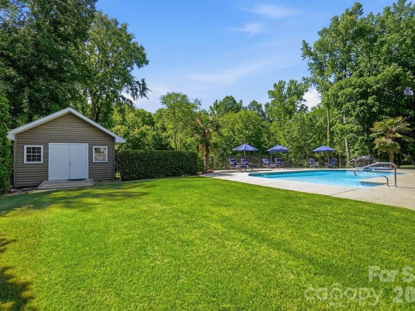 2066 Applebrook Drive, Wesley Chapel, NC 28110.  MLS# CAR4380980, YatesRealty ID 27920. 