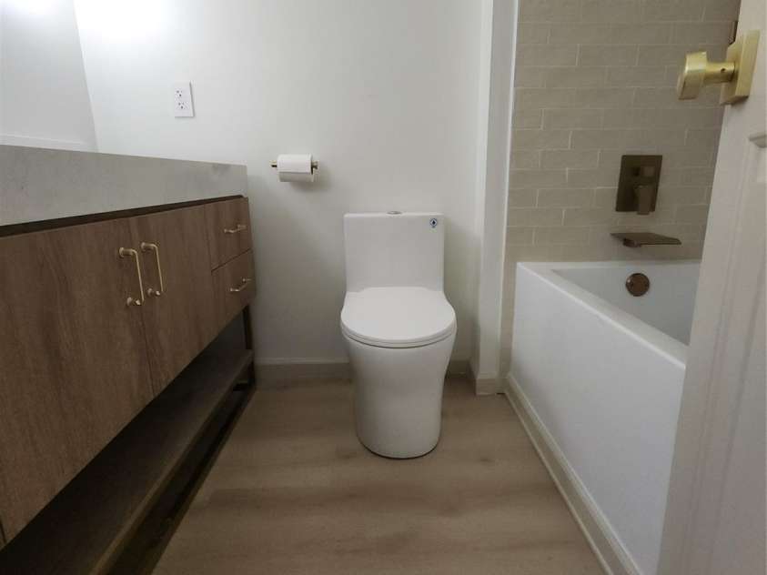 3219 Monte Drive, Monroe, NC 28110.  MLS# CAR4283894, YatesRealty ID 27920. Secondary Bathroom