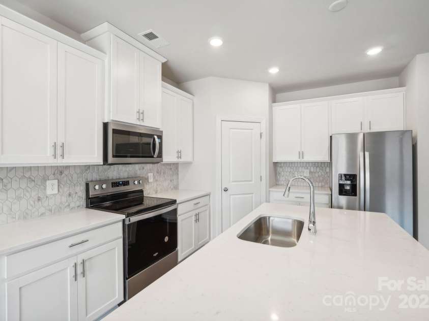 1991 Paddlewheel Drive, Stanley, NC 28164.  MLS# CAR4334188, YatesRealty ID 27924. 