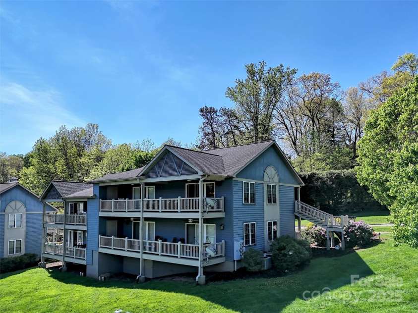 55 Tri Vista Drive, Lake Junaluska, NC 28745.  MLS# CAR4332103, YatesRealty ID 27925. 