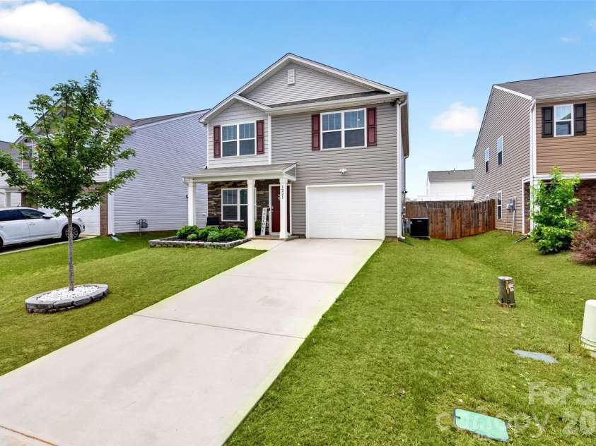 1221 Canter Place, Roebuck, SC 29376.  MLS# CAR4384390, YatesRealty ID 27926. 