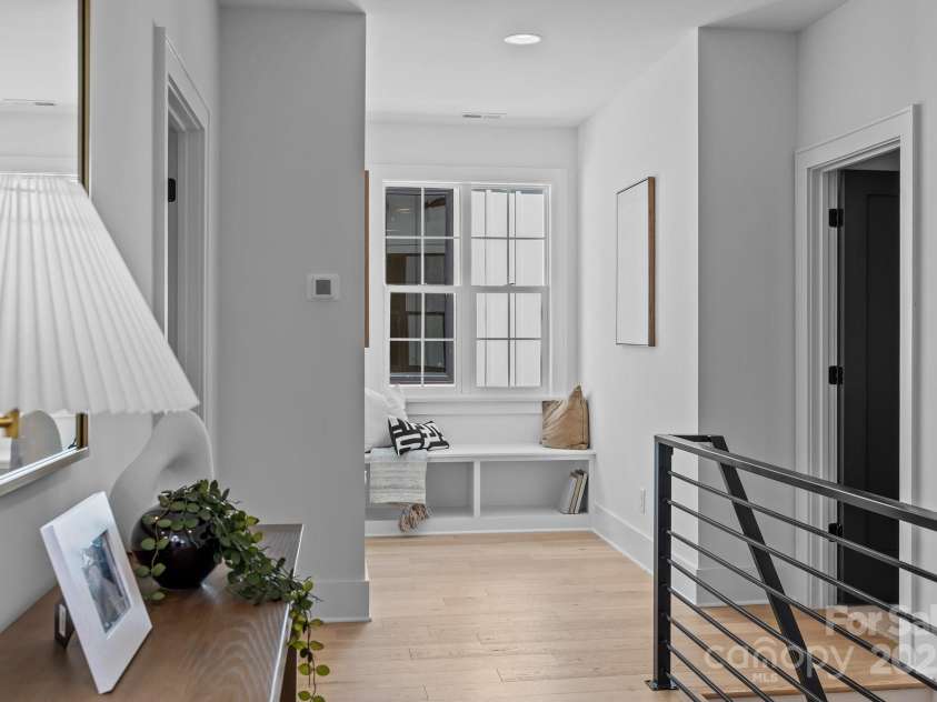 3945 Plainview Road, Charlotte, NC 28208.  MLS# CAR4273445, YatesRealty ID 27929. 