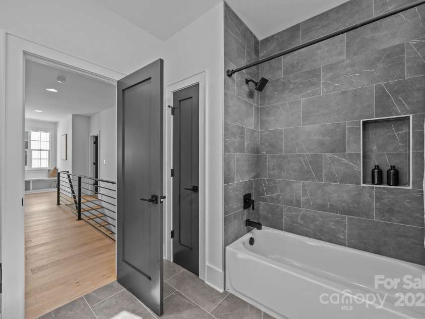 3945 Plainview Road, Charlotte, NC 28208.  MLS# CAR4273445, YatesRealty ID 27929. 