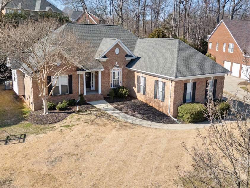 191 Melbourne Drive, Fort Mill, SC 29708.  MLS# CAR4177709, YatesRealty ID 2793. 