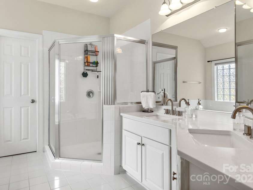 191 Melbourne Drive, Fort Mill, SC 29708.  MLS# CAR4177709, YatesRealty ID 2793. 