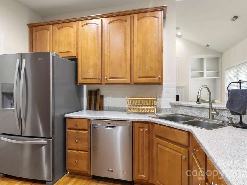 191 Melbourne Drive, Fort Mill, SC 29708.  MLS# CAR4177709, YatesRealty ID 2793. 