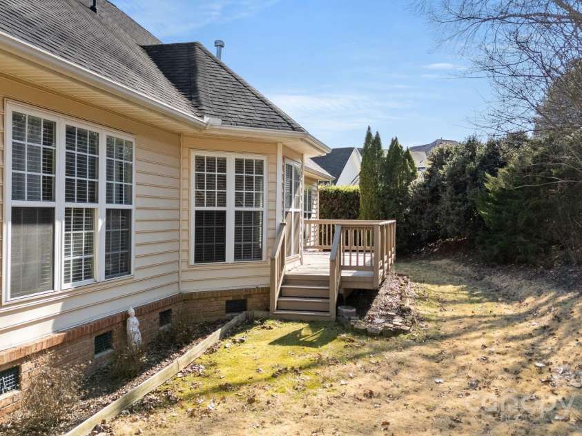 191 Melbourne Drive, Fort Mill, SC 29708.  MLS# CAR4177709, YatesRealty ID 2793. 