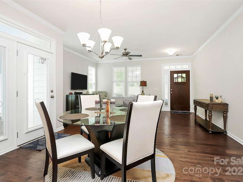 109 Mac Alley, Cramerton, NC 28032.  MLS# CAR4264028, YatesRealty ID 27932. 