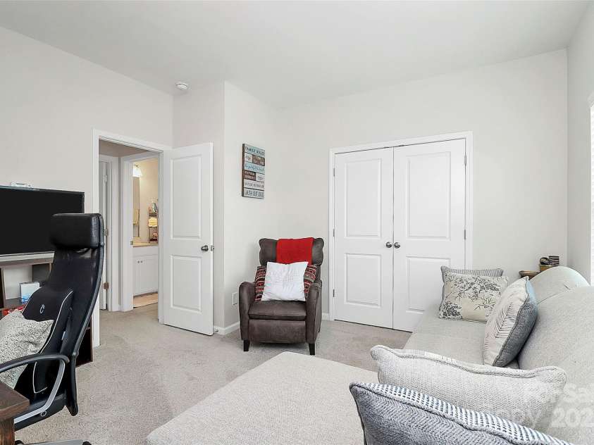 109 Mac Alley, Cramerton, NC 28032.  MLS# CAR4264028, YatesRealty ID 27932. 