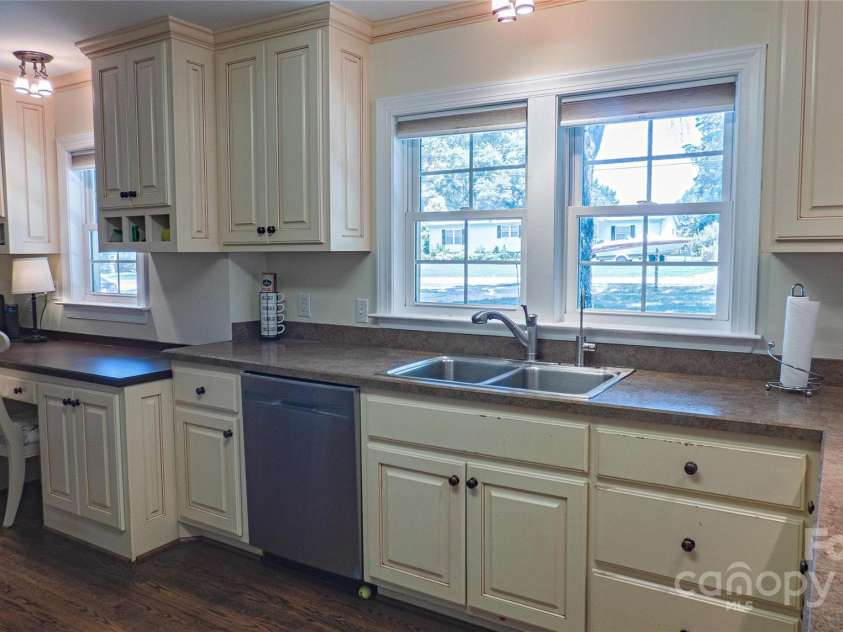1327 Mount Ulla Highway, Mooresville, NC 28115.  MLS# CAR4268651, YatesRealty ID 27933. 