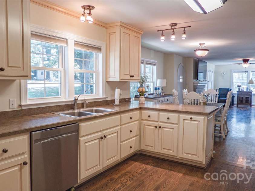 1327 Mount Ulla Highway, Mooresville, NC 28115.  MLS# CAR4268651, YatesRealty ID 27933. 