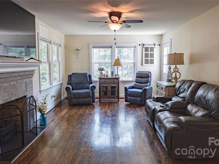 1327 Mount Ulla Highway, Mooresville, NC 28115.  MLS# CAR4268651, YatesRealty ID 27933. 