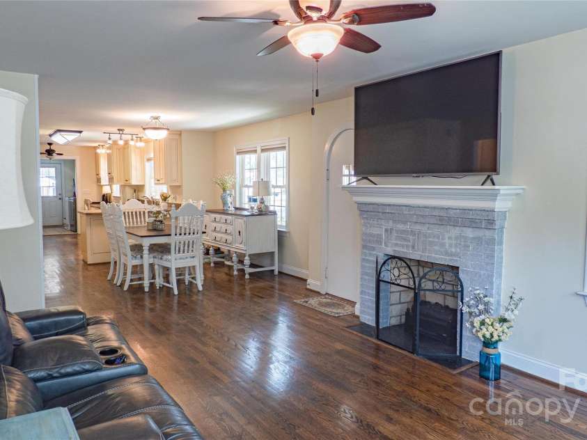 1327 Mount Ulla Highway, Mooresville, NC 28115.  MLS# CAR4268651, YatesRealty ID 27933. 
