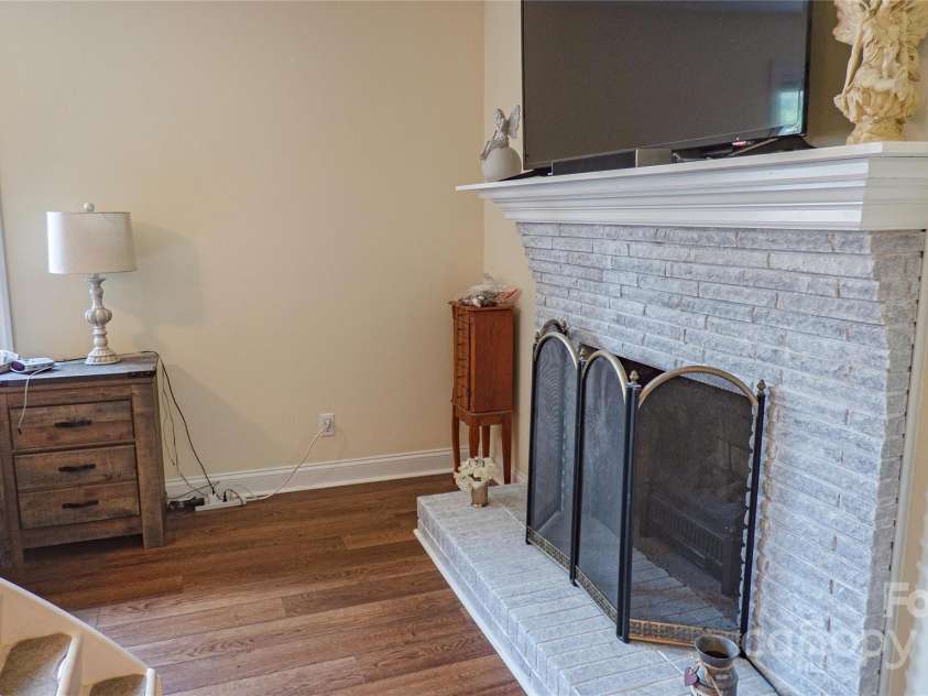 1327 Mount Ulla Highway, Mooresville, NC 28115.  MLS# CAR4268651, YatesRealty ID 27933. 