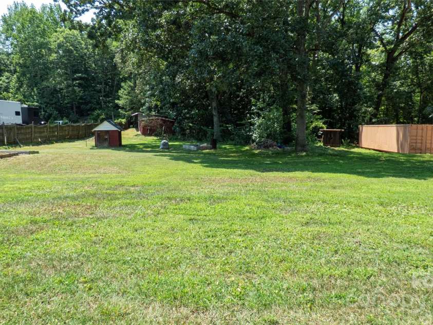 1327 Mount Ulla Highway, Mooresville, NC 28115.  MLS# CAR4268651, YatesRealty ID 27933. 