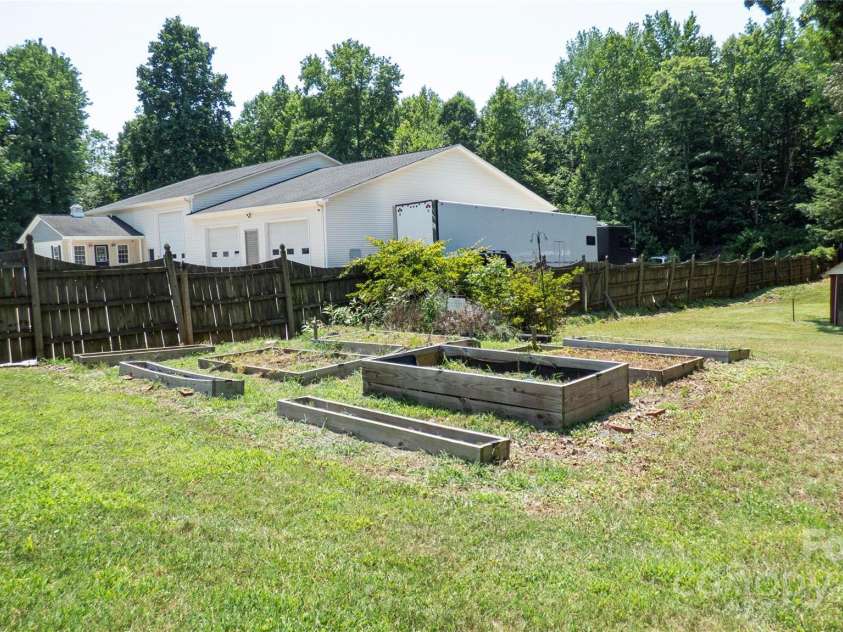 1327 Mount Ulla Highway, Mooresville, NC 28115.  MLS# CAR4268651, YatesRealty ID 27933. 