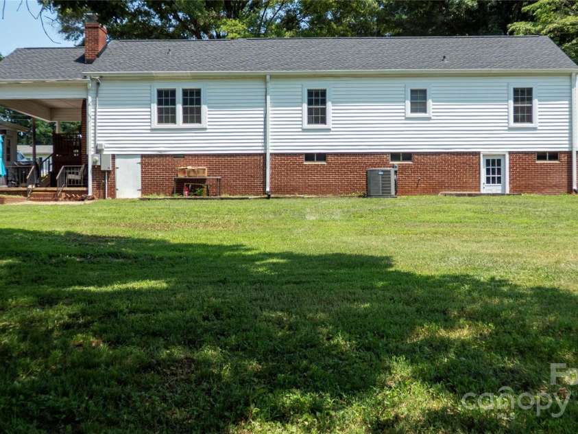 1327 Mount Ulla Highway, Mooresville, NC 28115.  MLS# CAR4268651, YatesRealty ID 27933. 