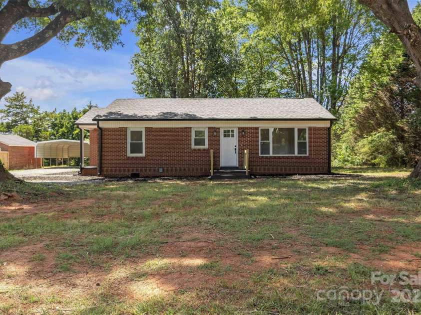 1507 County Home Road, Conover, NC 28613.  MLS# CAR4278277, YatesRealty ID 27934. 