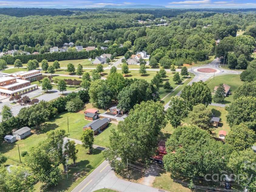 1507 County Home Road, Conover, NC 28613.  MLS# CAR4278277, YatesRealty ID 27934. 