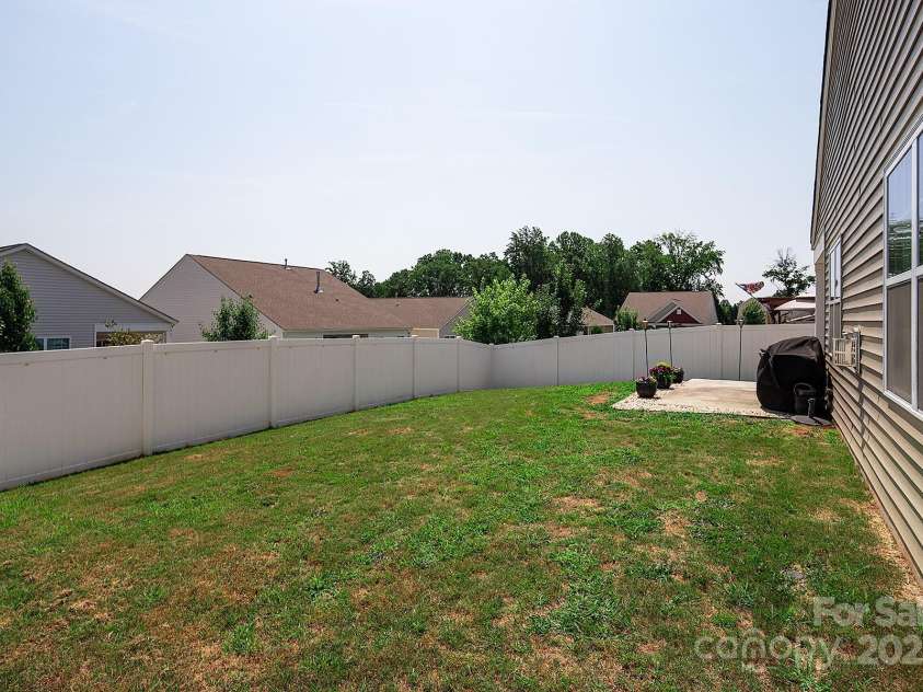 117 Rush Street, Mooresville, NC 28115.  MLS# CAR4280130, YatesRealty ID 27935. 