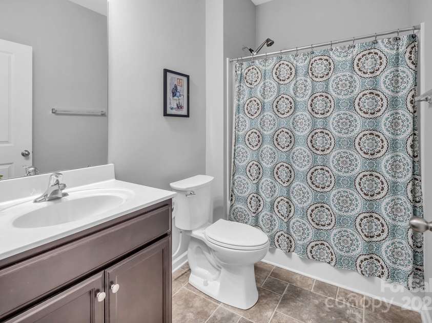 117 Rush Street, Mooresville, NC 28115.  MLS# CAR4280130, YatesRealty ID 27935. Full bathroom between bedrooms 1 & 2