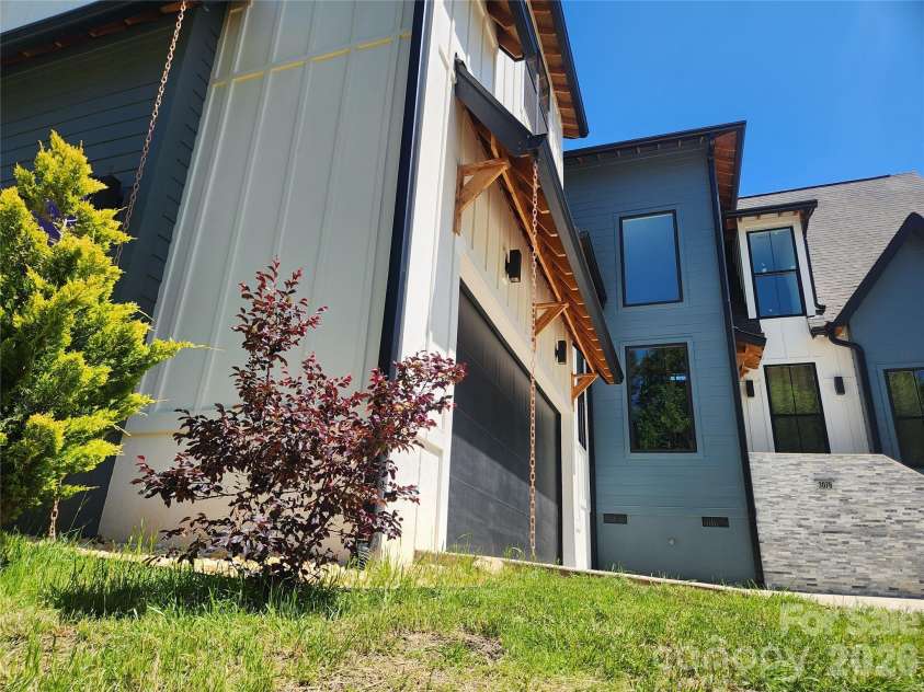 3078 Mountain Creek Drive, Sherrills Ford, NC 28673.  MLS# CAR4381698, YatesRealty ID 27935. 