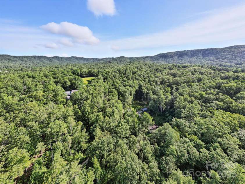 3333 Old Toxaway Road, Brevard, NC 28712.  MLS# CAR4282711, YatesRealty ID 27936. 