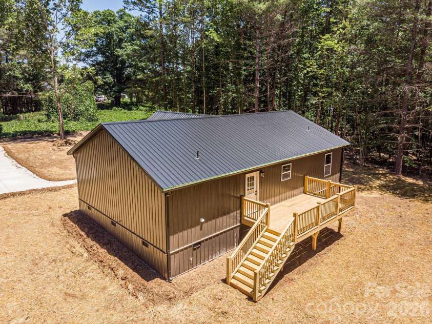 2914 Ivory Place, Granite Falls, NC 28630.  MLS# CAR4379383, YatesRealty ID 27937. 